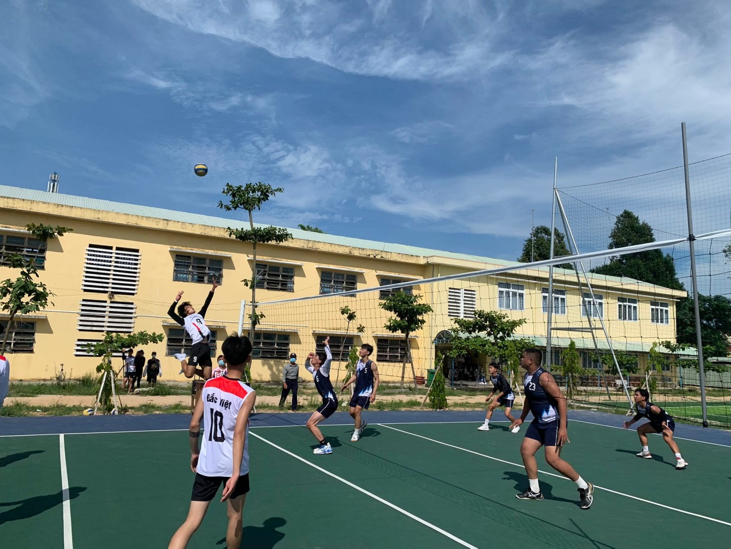 Đoàn trường Lương Thế Vinh đăng cai tổ chức Ngày hội thể thao Cụm Đoàn trường học Điện Bàn - NH 2021-2022