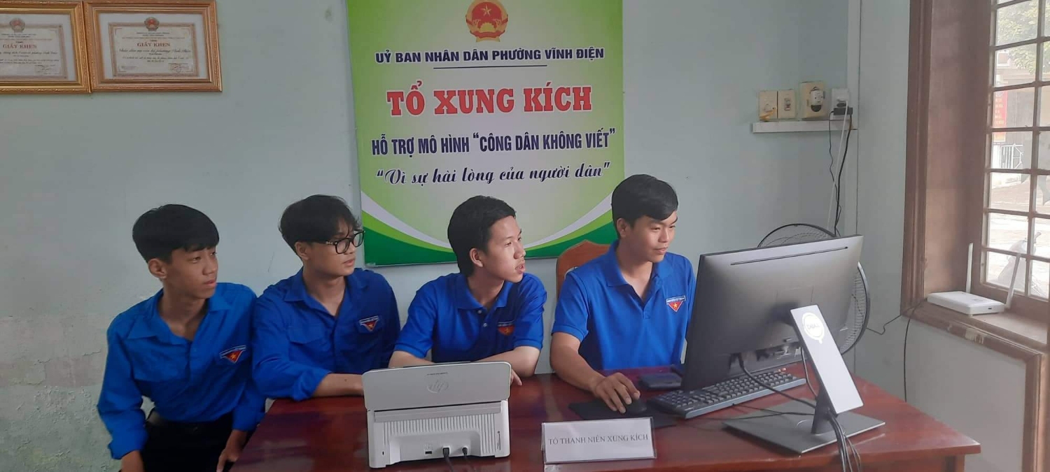 Nhiều hoạt động thiết thực của Đội hình TNXK hỗ trợ dịch vụ công trực tuyến mức độ 3,4 trên địa bàn thị xã Điện Bàn