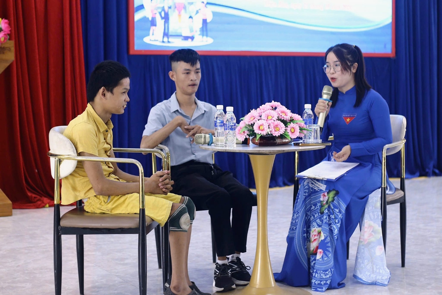 TALKSHOW KHÁT VỌNG KHỞI NGHIỆP- NGHỊ LỰC VÀ ĐAM MÊ